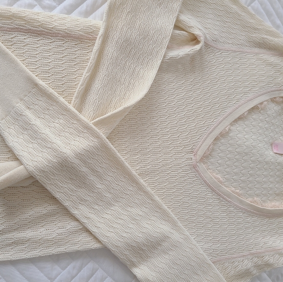 Vs top - Picture 2 of 3